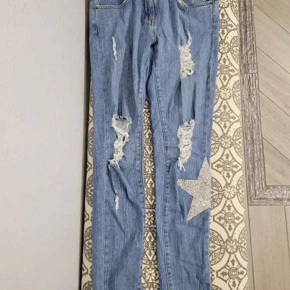 Carmar Rhinestone Embellished Star Jeans - Picture 7 of 16